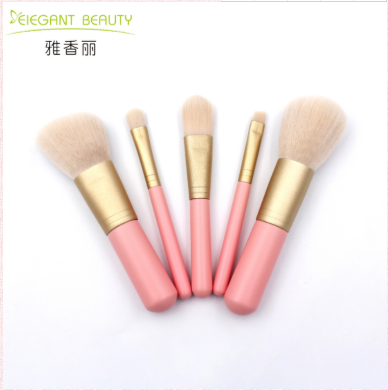 黄瓜导航在线观看在不同場合的應用：打造多變妝容